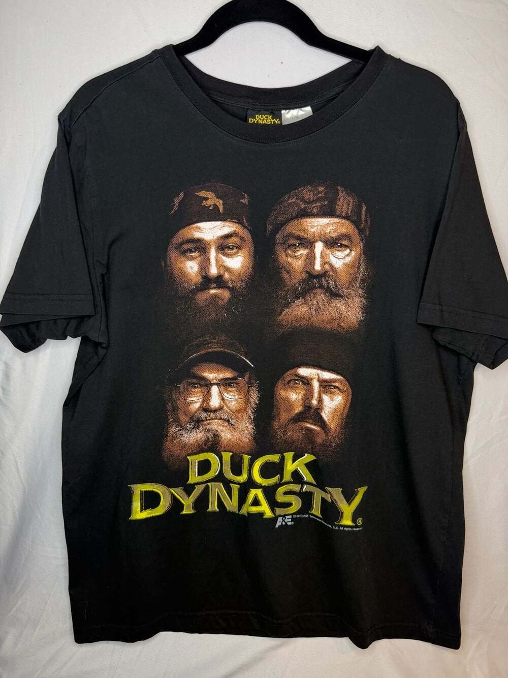 Duck Dynasty 2013 Cast Graphic Black T-Shirt Size Large